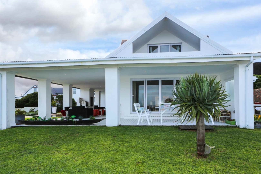 5 Bedroom Property for Sale in Grotto Bay Western Cape